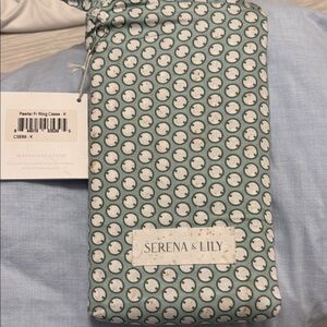 Serena and Lily King pillowcases